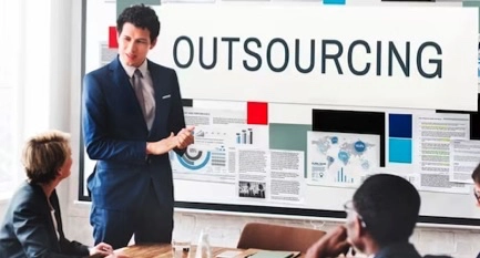 What Is Offshore Outsourcing And What Are Its Advantages