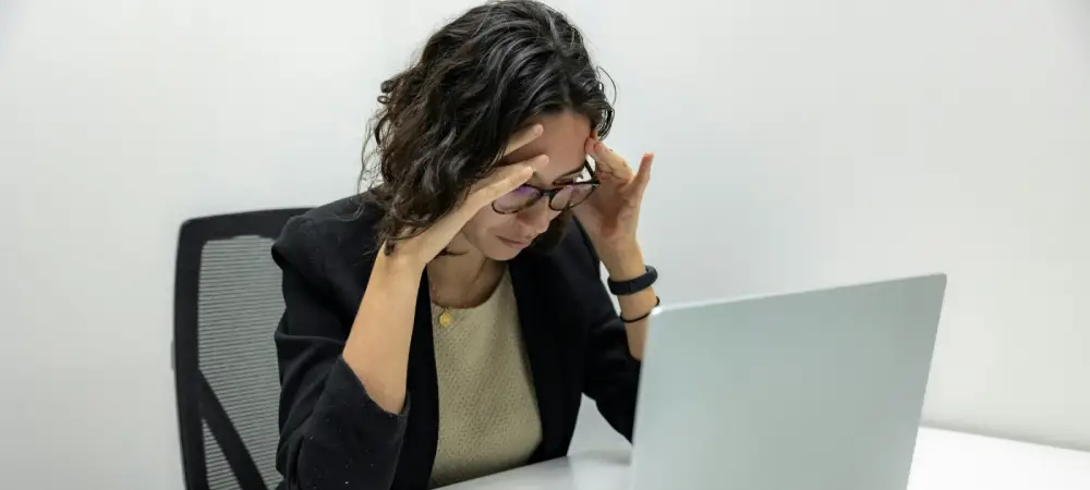 a complete guide to employee burnout and what causes employee burnout
